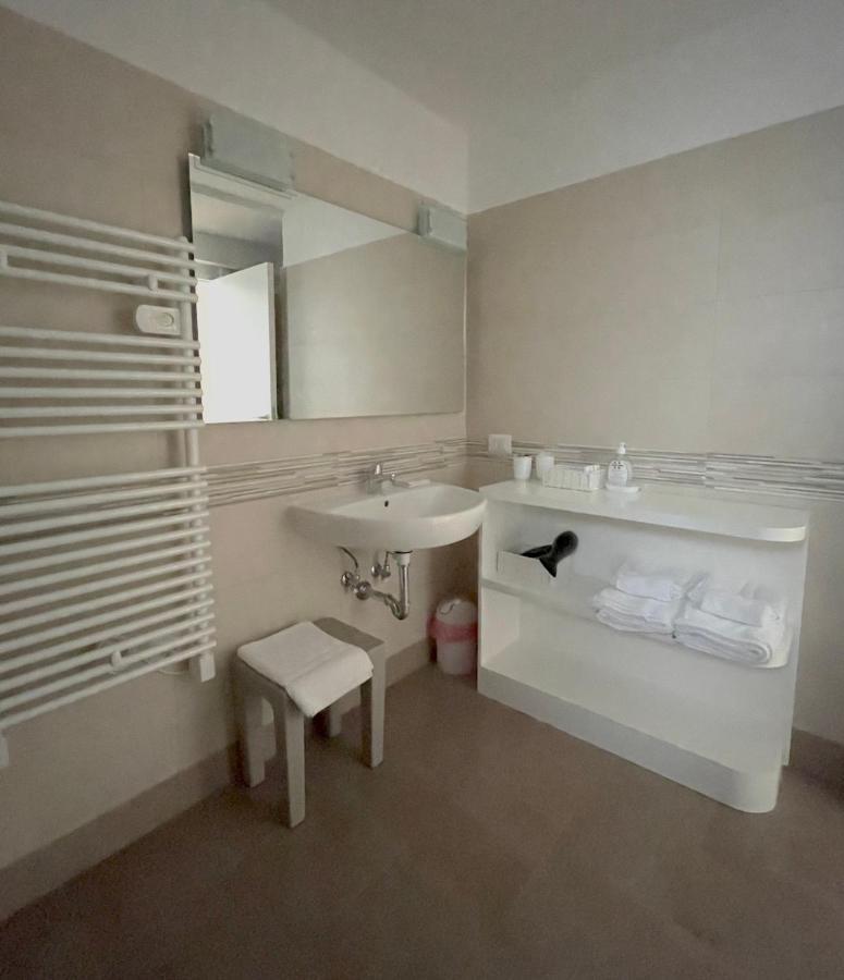 Tiberi Capri Apartment Exterior photo